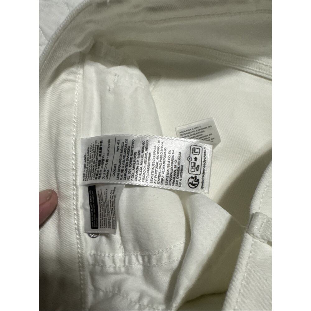 Levi’s 311 Skinny Capri Size 31 - Picture 4 of 5